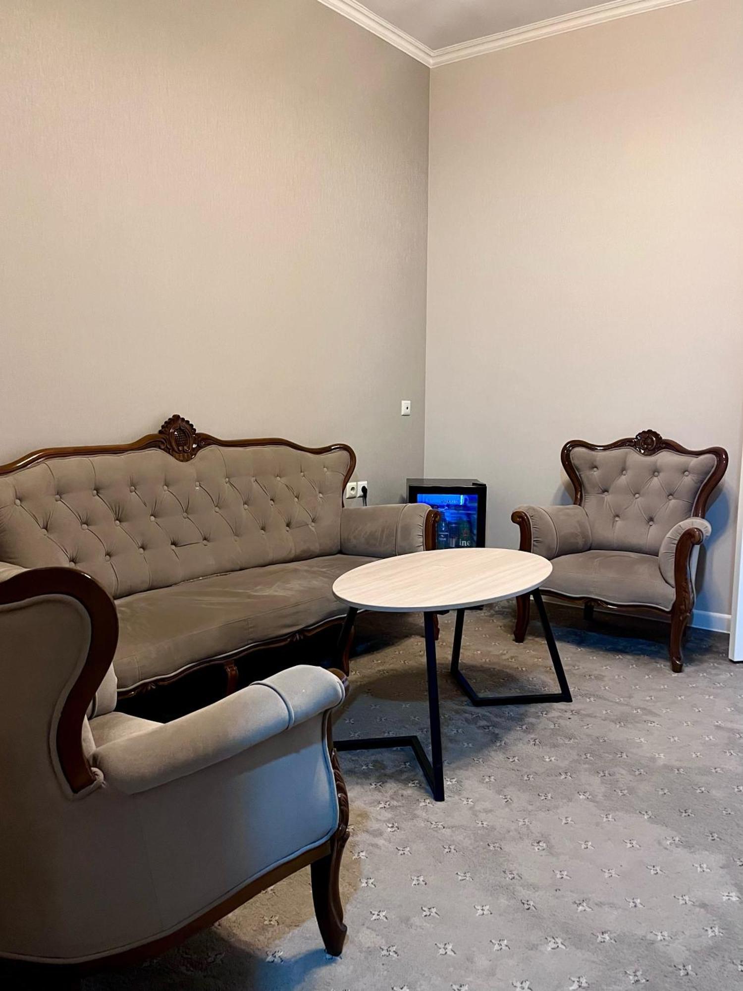 Hotel Fn Šymkent Exteriér fotografie